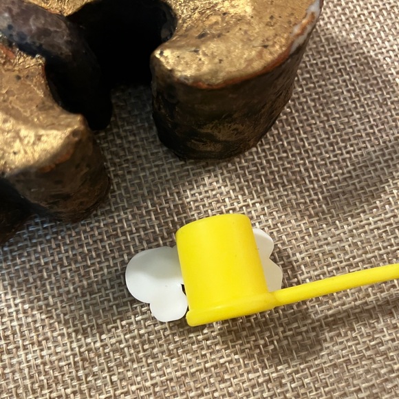 Straw Topper - Picture 3 of 3